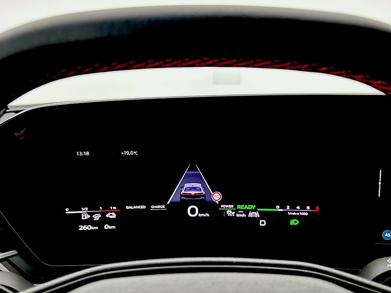 Audi A5 quattro 270kW - fotka 11 z 31