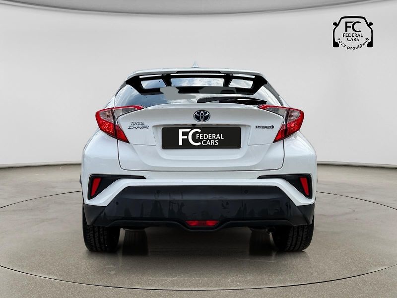 Toyota C-HR 1.8 Hybrid 90kW E-CVT Dynamic - fotka 4 z 22