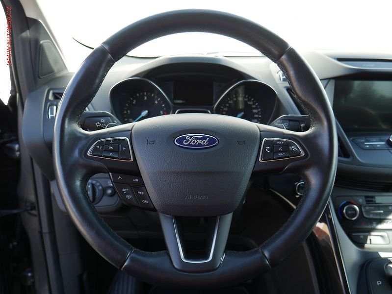 Ford Kuga (2017) 2.0 TDCI 4x4, 2.maj,ČR, navi - fotka 17 z 18