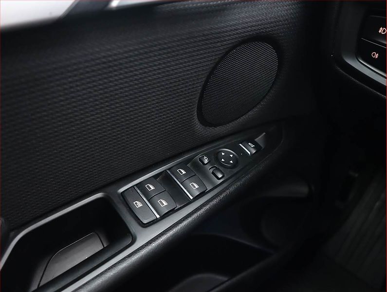 BMW X5 (2017) sDrive25d, Automat, Serv.kniha - fotka 19 z 21