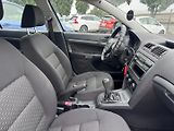 Škoda Octavia (2010) 1,4 TSI 90 KW TAŽNÉ KOLA - náhled 35