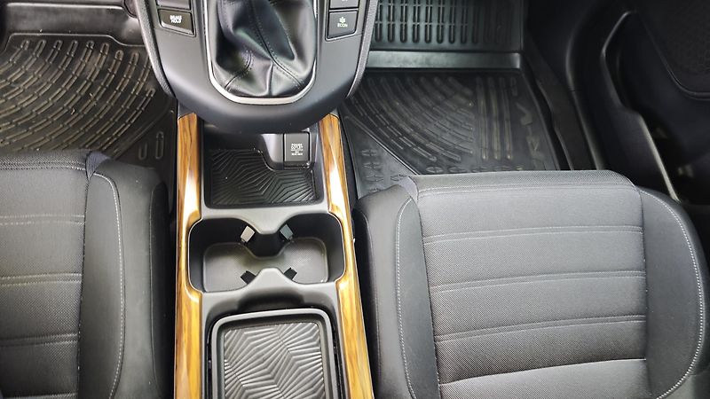 Honda CR-V (2021) 4x2, manuál, ČR, 1. majitel - fotka 29 z 43