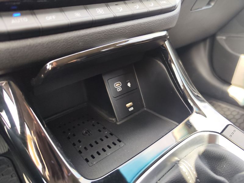 Hyundai i30 1.5 T-GDI/103kW Style - fotka 22 z 34