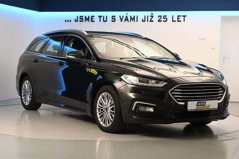 Ford Mondeo (2022) 2.0 LED SONY ACC Tažné Kamera - fotka 4 z 39