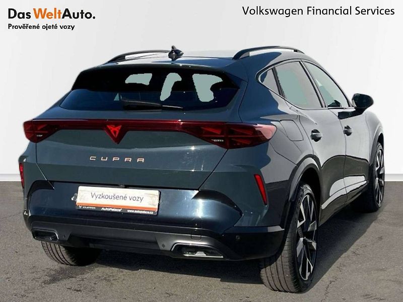 Cupra Formentor (2025) 1.5 eTSI DSG - fotka 2 z 20