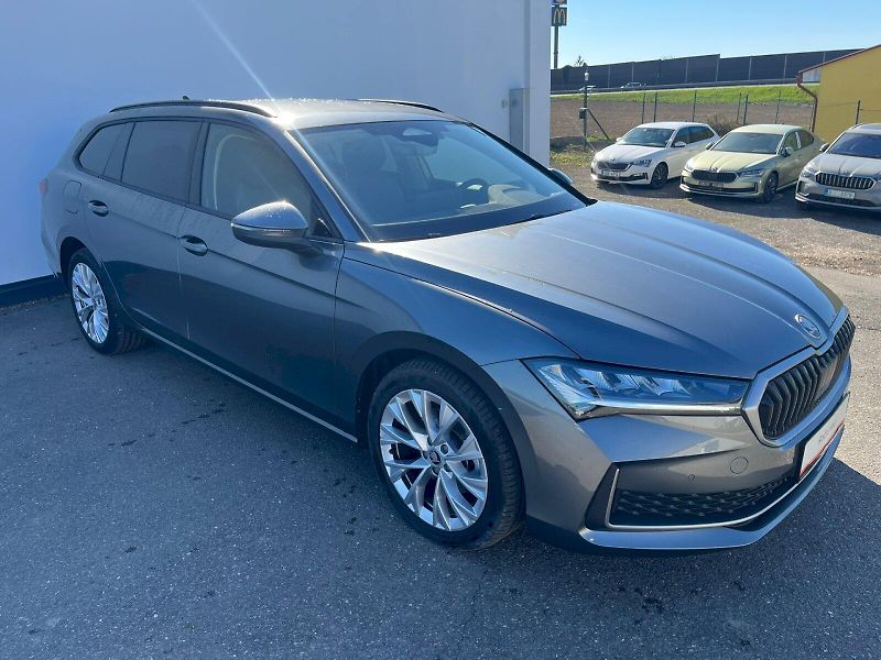 Škoda Superb (2025) COMBI SELEC TD 110/2.0 A7F - fotka 8 z 34