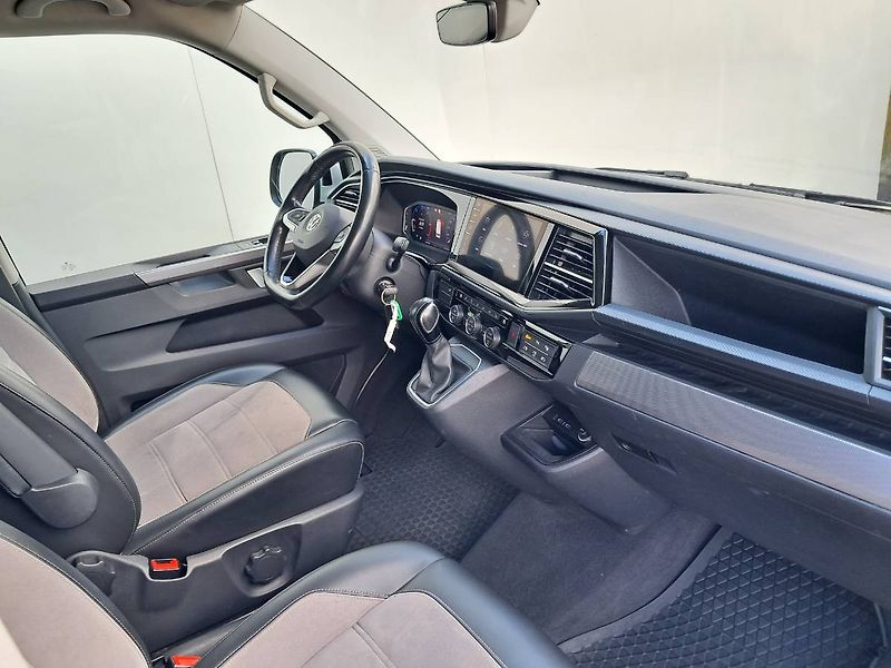 Volkswagen Multivan (2020) Bulli 6.1 Highline 2.0 TDI / 1 - fotka 18 z 24