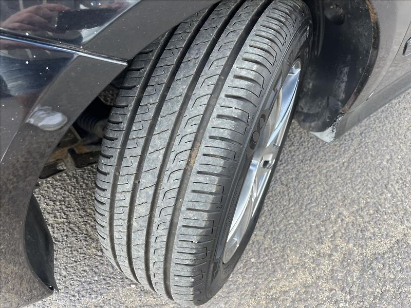 Mercedes-Benz Třídy B 2,0 i CNG ČR KLIMA SERVIS PNEU - fotka 33 z 37