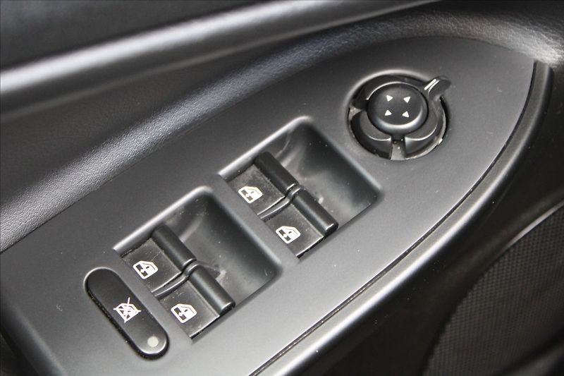 Alfa Romeo Giulietta 1,4 TB  NOVÉ V ČR,1.MAJITEL - fotka 19 z 29