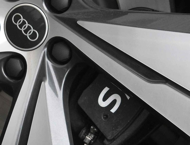 Audi SQ5 je výborná volba pro ty, kteří často spěchají.