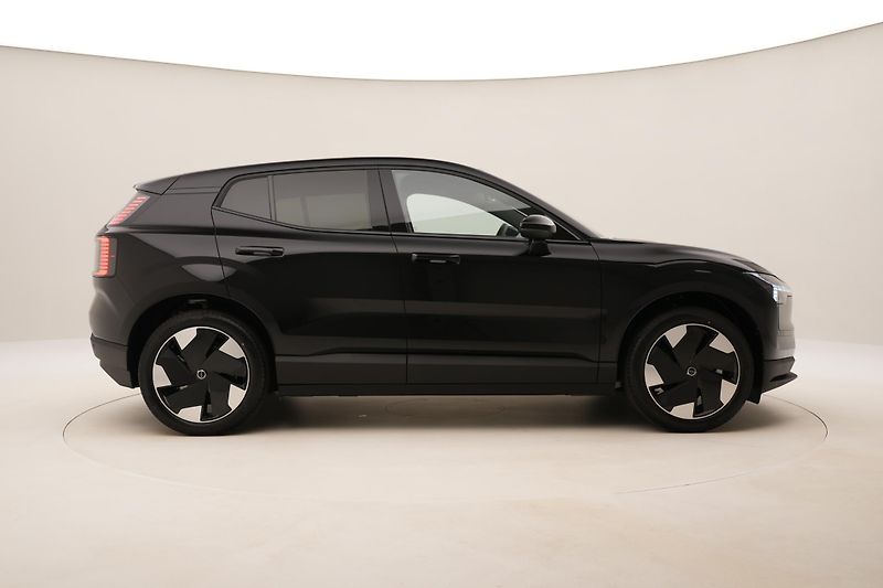 Volvo EX30 (2026) PURE ELECTRIC EXTENDED PLUS - fotka 13 z 71