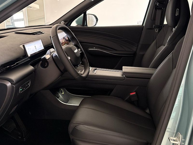 Omoda 7 (2026) PHEV luxury  - fotka 17 z 67