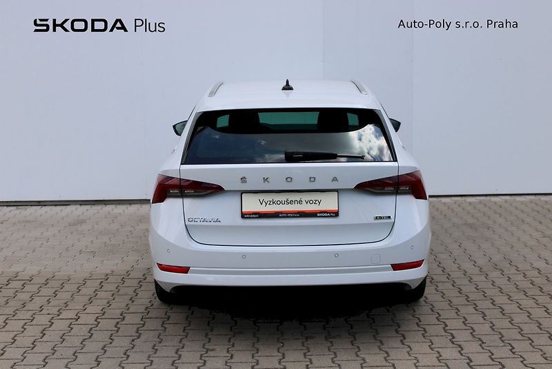 Škoda Octavia (2023) 1.5 TSI 110 kW Style Plus - fotka 9 z 25