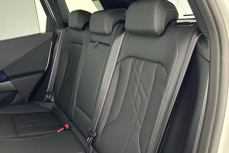 BMW X3 xDrive20d - fotka 8 z 26