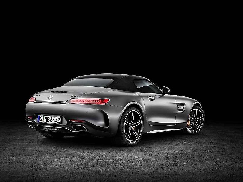 Mercedes-AMG GT C Roadster.