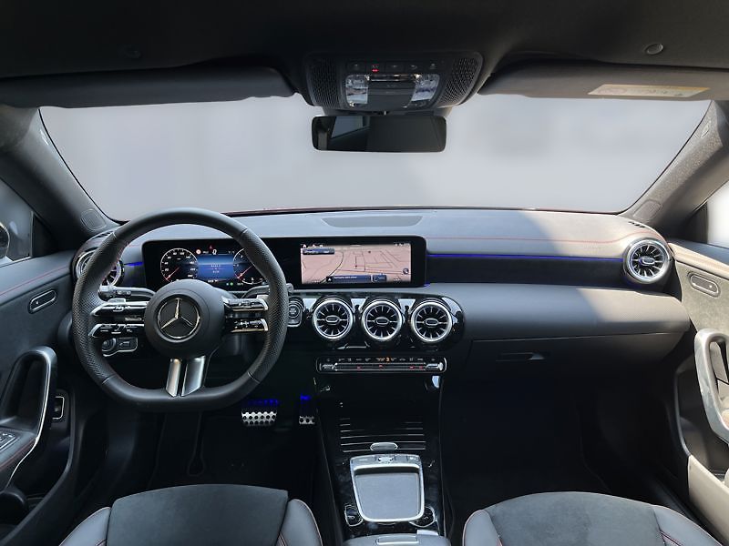 Mercedes-Benz CLA Třída 200 d Shooting Brake AMG - fotka 14 z 20
