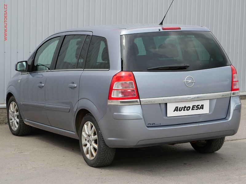 Opel Zafira (2012) 1.7 CDTi, ČR, AC, tempo - fotka 6 z 16
