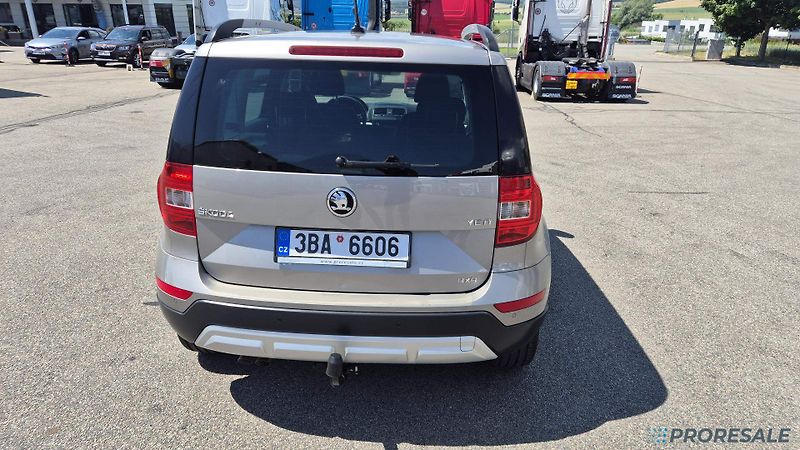 Škoda Yeti 2,0 TDi 81 kW - fotka 7 z 19