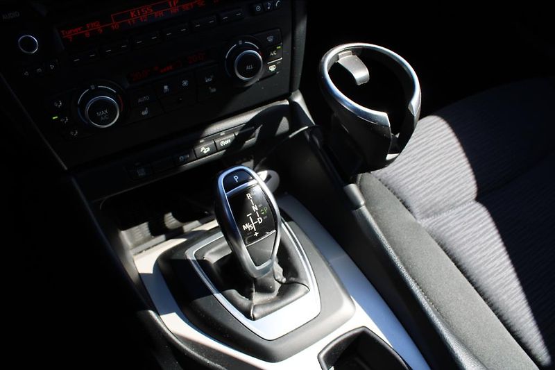 BMW X1 2,0 D  1.maj.,ČR,serviska,DPH - fotka 15 z 26