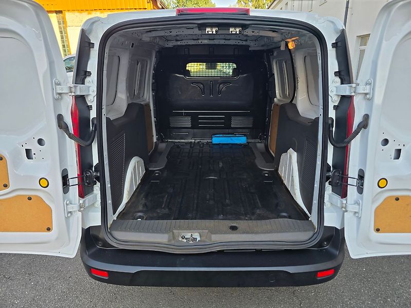 Ford Transit Connect L2 1.5 74kw Trend 1.Maj. ČR - fotka 9 z 28