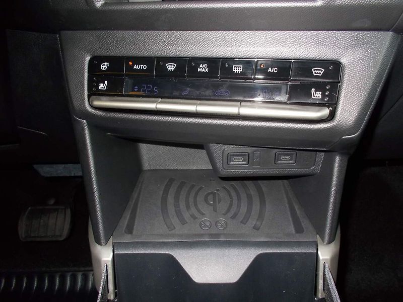 Opel Frontera (2026) Edition Hybrid 1.2 TURBO (81kW - fotka 16 z 30