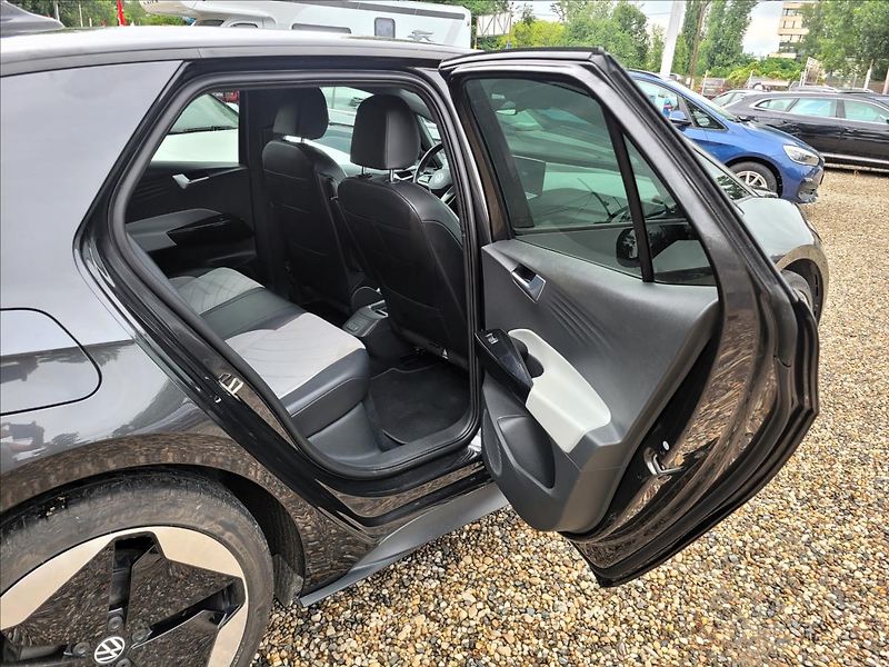 Volkswagen ID.3 SOH 92%,150kw,tepelko,tažné - fotka 14 z 48