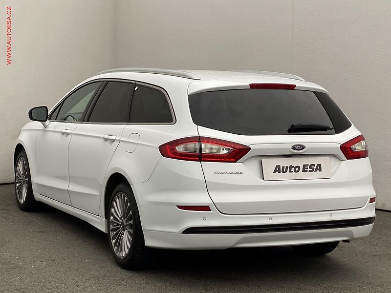 Ford Mondeo (2017) 2.0 TDCI, ČR, AT, navi, LED - fotka 6 z 17