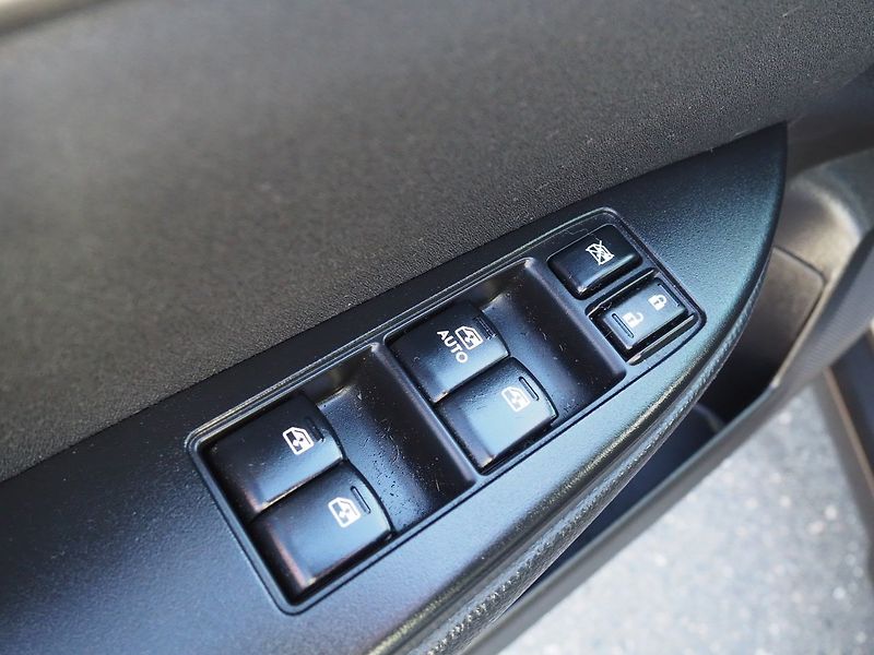 Subaru Outback (2014) 2.0D AWD, Automat - fotka 18 z 35