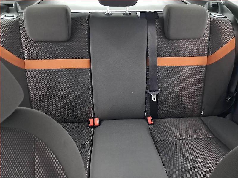 Ford Kuga (2009) 2.0 TDCi - fotka 10 z 15