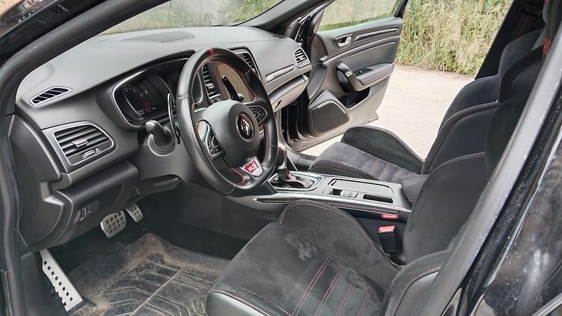Renault Mégane (2019) Rs - fotka 10 z 19