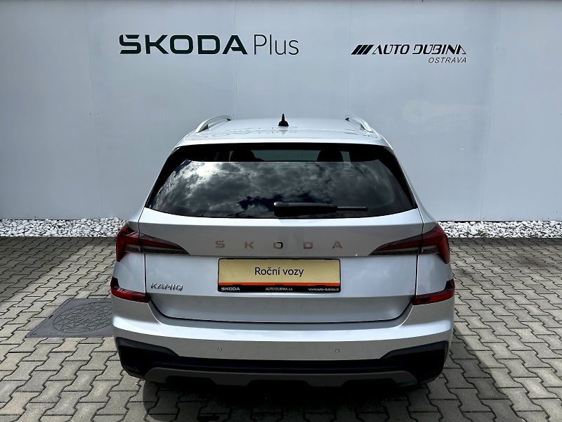 Škoda Kamiq (2025) 1.0 TSI 85kW MP6 Top Selection - fotka 6 z 33
