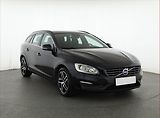 Volvo V60 (2016) D3 2.0, Navi, Tempomat - náhled 1