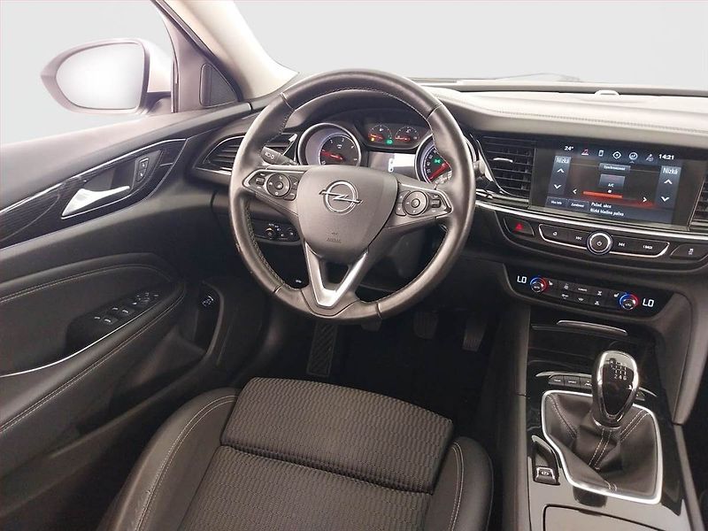 Opel Insignia (2018) 2.0 CDTI, 4X4, Serv.kniha - fotka 7 z 22
