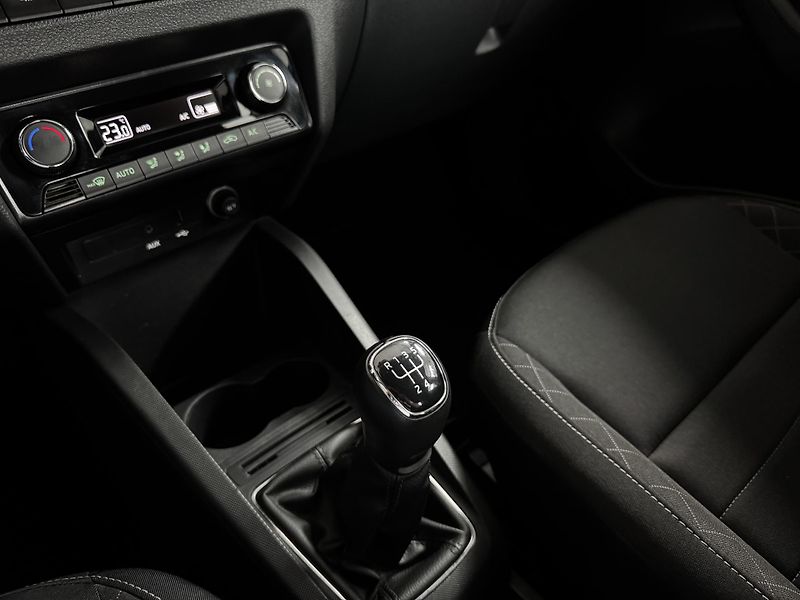 Škoda Fabia (2017) 1.2 TSI Style - CZ -  - fotka 14 z 22