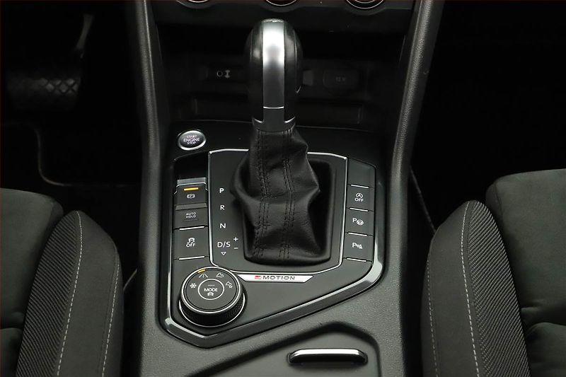 Volkswagen Tiguan (2017) 2.0 TDI - fotka 14 z 20
