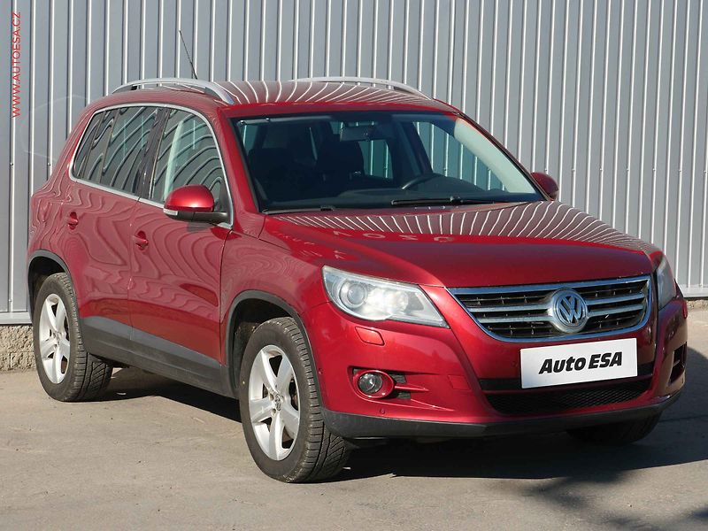 Volkswagen Tiguan (2009) 2.0 TDi 4x4, ČR, Xenon, AC - fotografie inzerátu