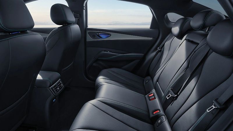 BYD Seal 6 DM-i Comfort - fotka 6 z 6