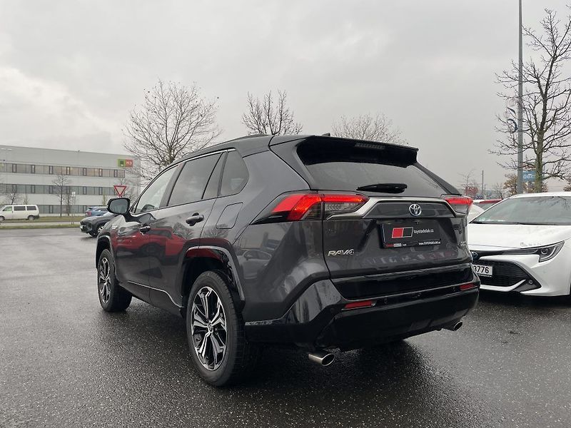 Toyota RAV4 2.5 Plug-in Hybrid ODBĚR 11/26 - fotka 7 z 36