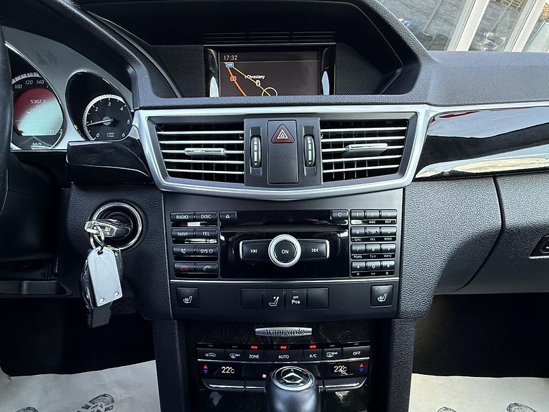 Mercedes-Benz Třídy E E 200 CDI Avantgarde REZERVACE - fotka 30 z 35