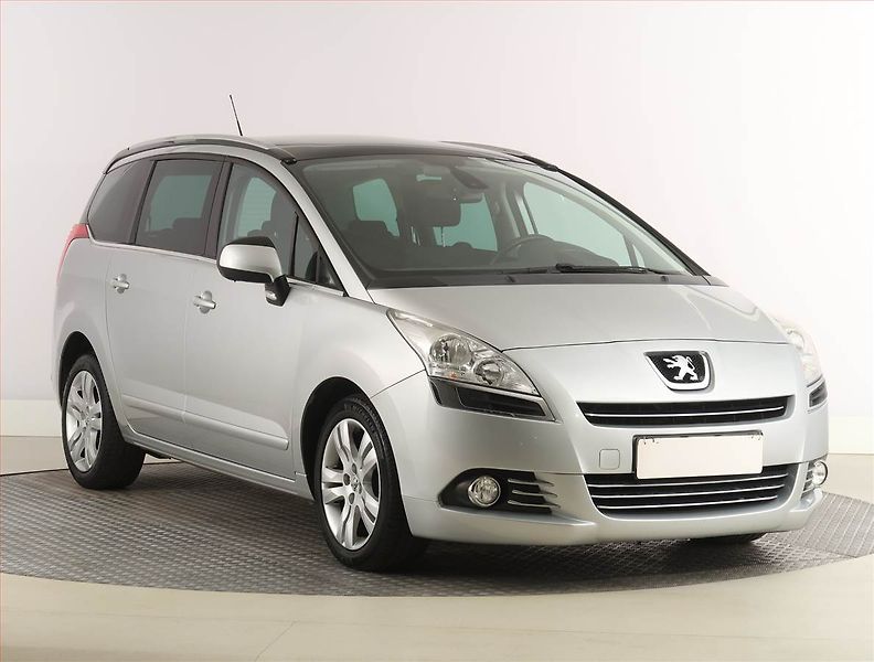 Peugeot 5008 (2011) 2.0 HDI, Serv.kniha, Tempomat - fotka 1 z 19