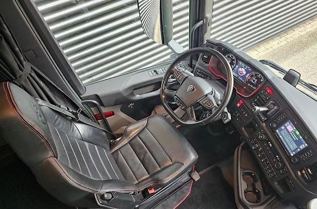 Scania (2023) S770V8 6x4 tahač EURO 6 - fotka 14 z 26
