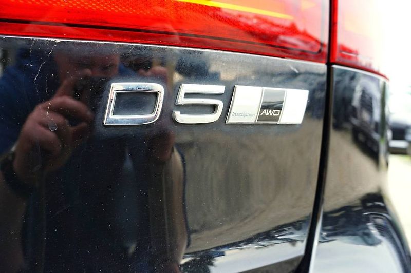 Volvo V90 (2019) INSCRIPTION POLESTAR 2,0 D5 17 - fotka 22 z 53