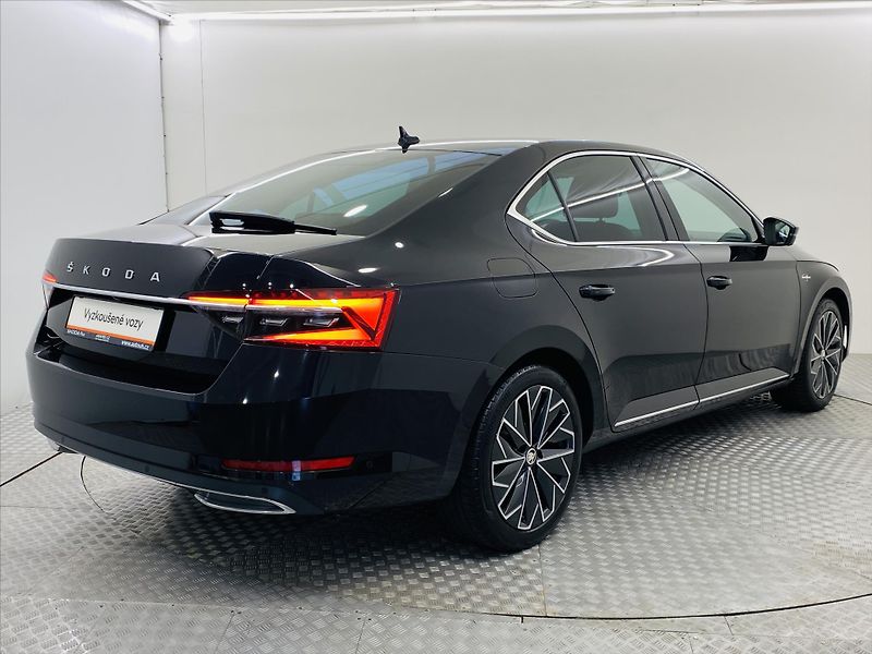 Škoda Superb 2,0 147kW L&K DSG Webasto - fotka 2 z 27