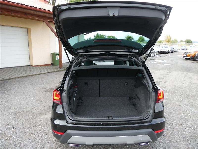 Seat Arona 1,0 TSi 81kW DSG FR,navig.,led - fotka 23 z 48
