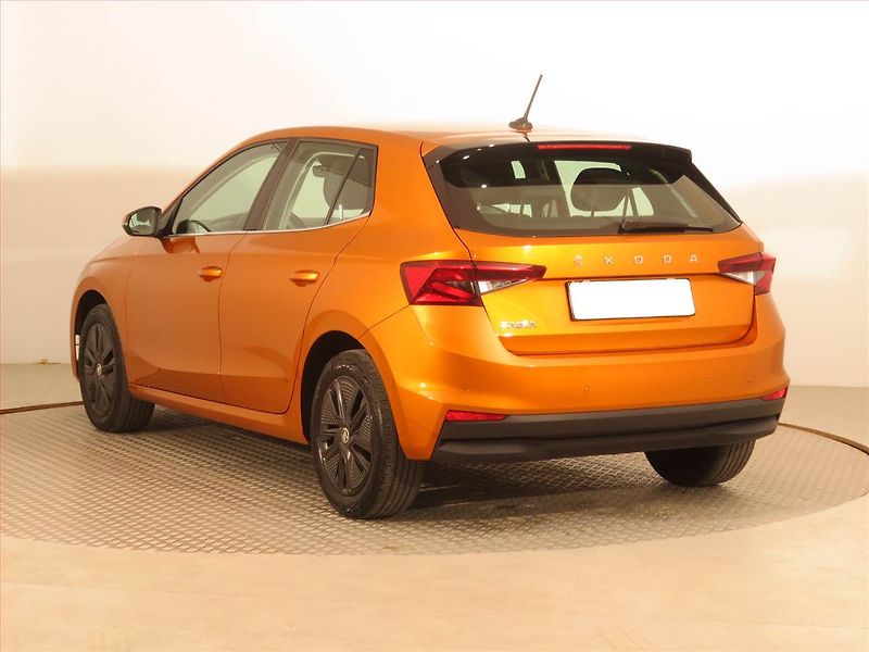 Škoda Fabia (2022) Style 1.0 TSI, Serv.kniha - fotka 4 z 15