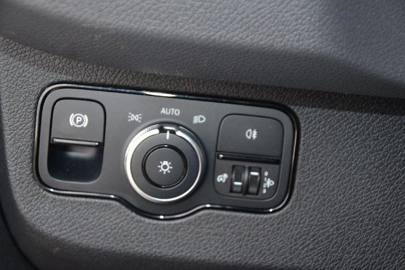 Mercedes-Benz Sprinter 317 CDi 125kW  Camper TOP - fotka 18 z 51
