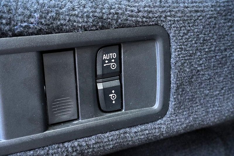 BMW X5 30d, ČR, Ventilace, Webasto - fotka 39 z 45