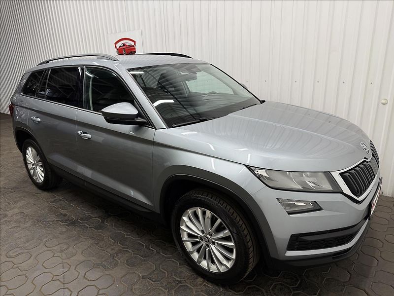 Škoda Kodiaq 1.5TSI 110kW MAN. TAŽNÉ 2XKOLA - fotka 12 z 37