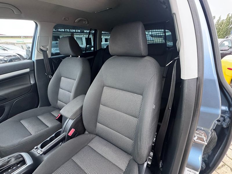 Škoda Octavia (2011) SCOUT 4X4 2,0 TDI 103 AUTOMAT - fotka 14 z 50
