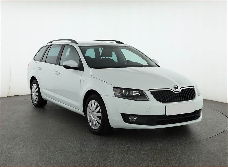 Škoda Octavia (2016) 1.6 TDI, Automat, Navi, Xenony - fotografie inzerátu